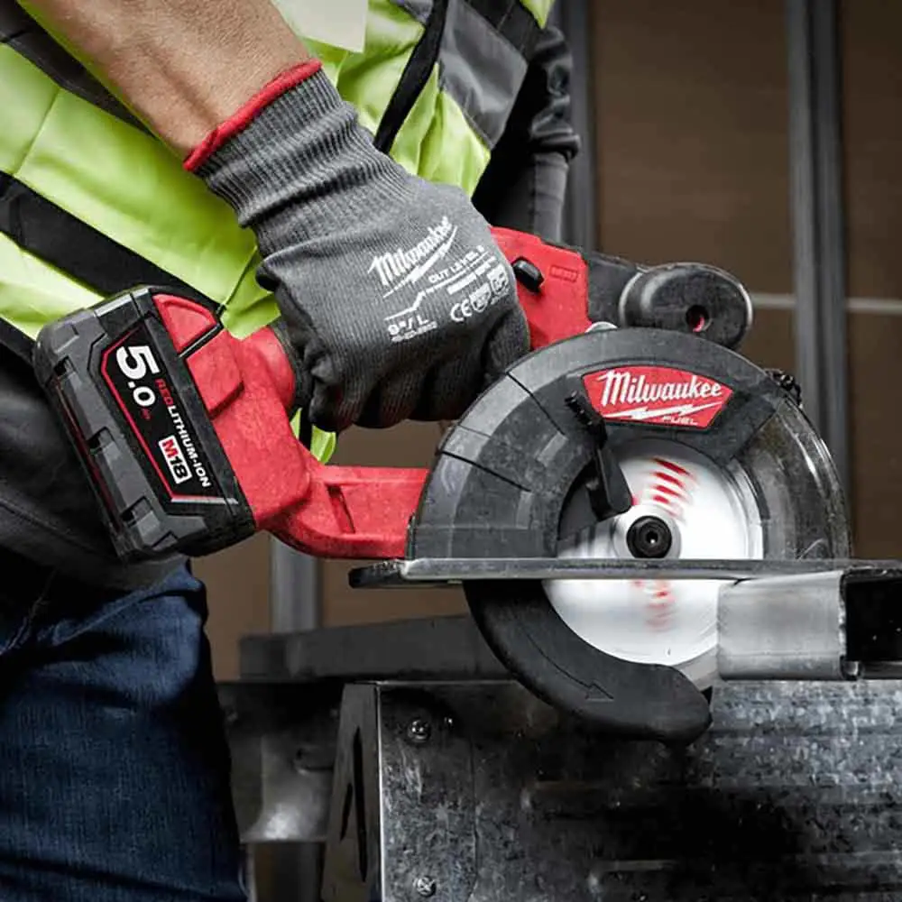 MILWAUKEE 135mm 30T TCT Circular Saw Blade for Metal Cutting - METALTECH 48404070