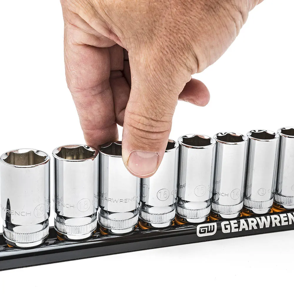 GEARWRENCH 3/8inch Drive Magnetic Socket Rail Includes 14 Clips 83127