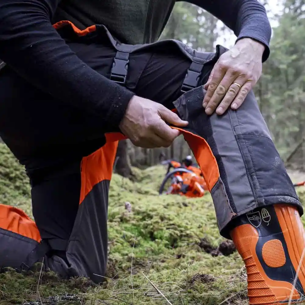 HUSQVARNA 100cm Tall Functional Chaps 531080403