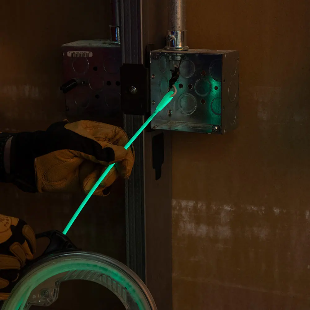 KLEIN 6.1m Glow in the Dark Fish Tape A-50550