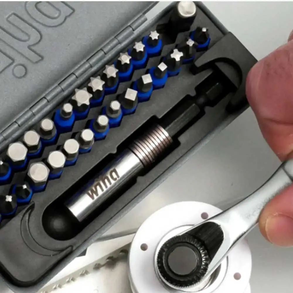 WIHA 1/4" Offset Ratchet & Screwdriver Set - 32 Piece 76889