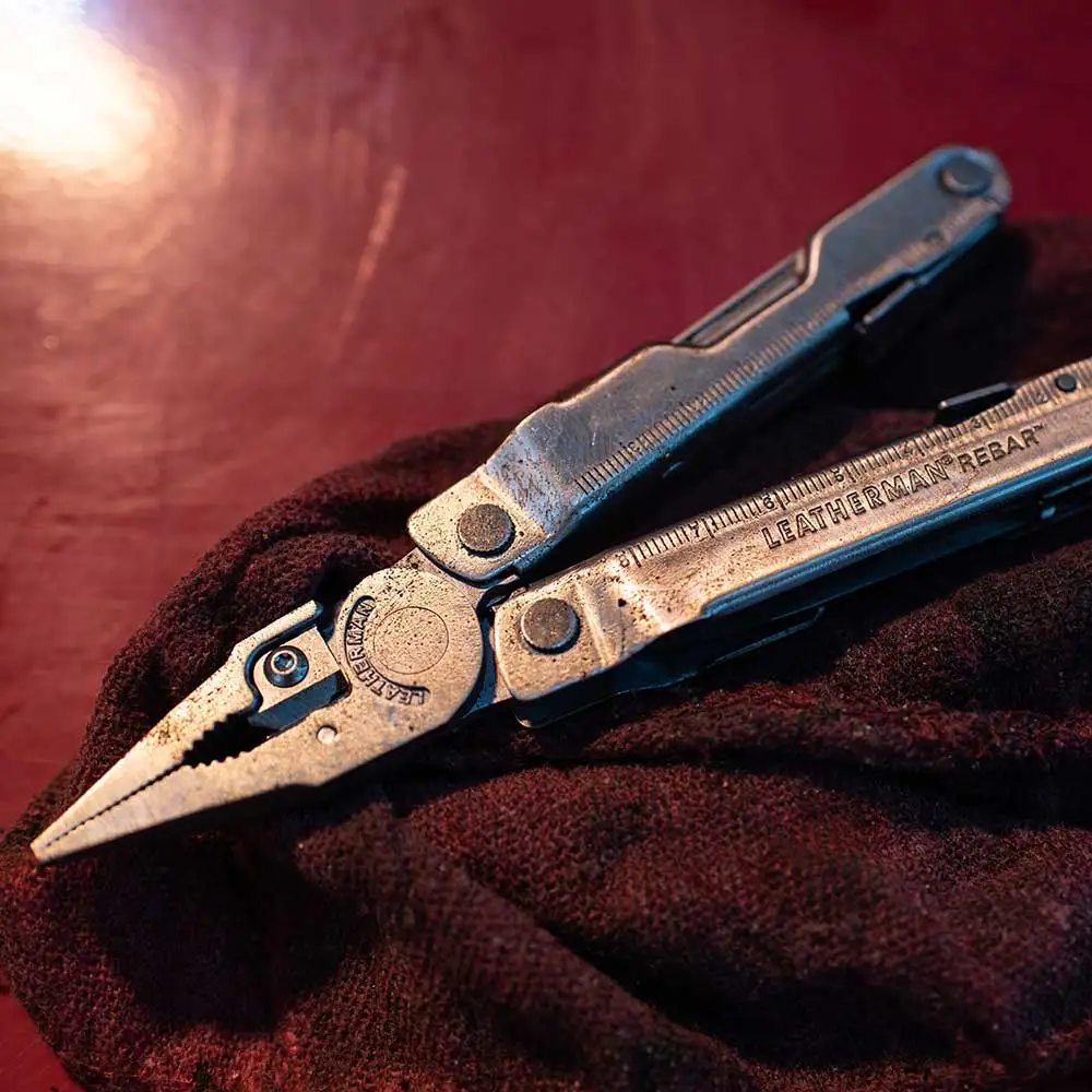 LEATHERMAN Rebar Multi-tool with Nylon Sheath - 17 in 1 YL831556