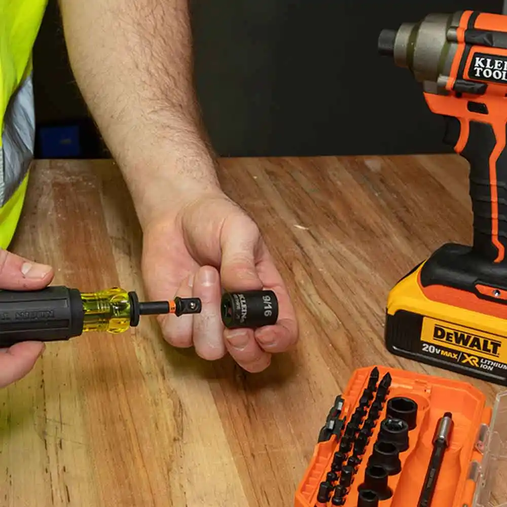 KLEIN 1/4" Offset Ratchet & Screwdriver Set with Case - 38 Piece A-33805