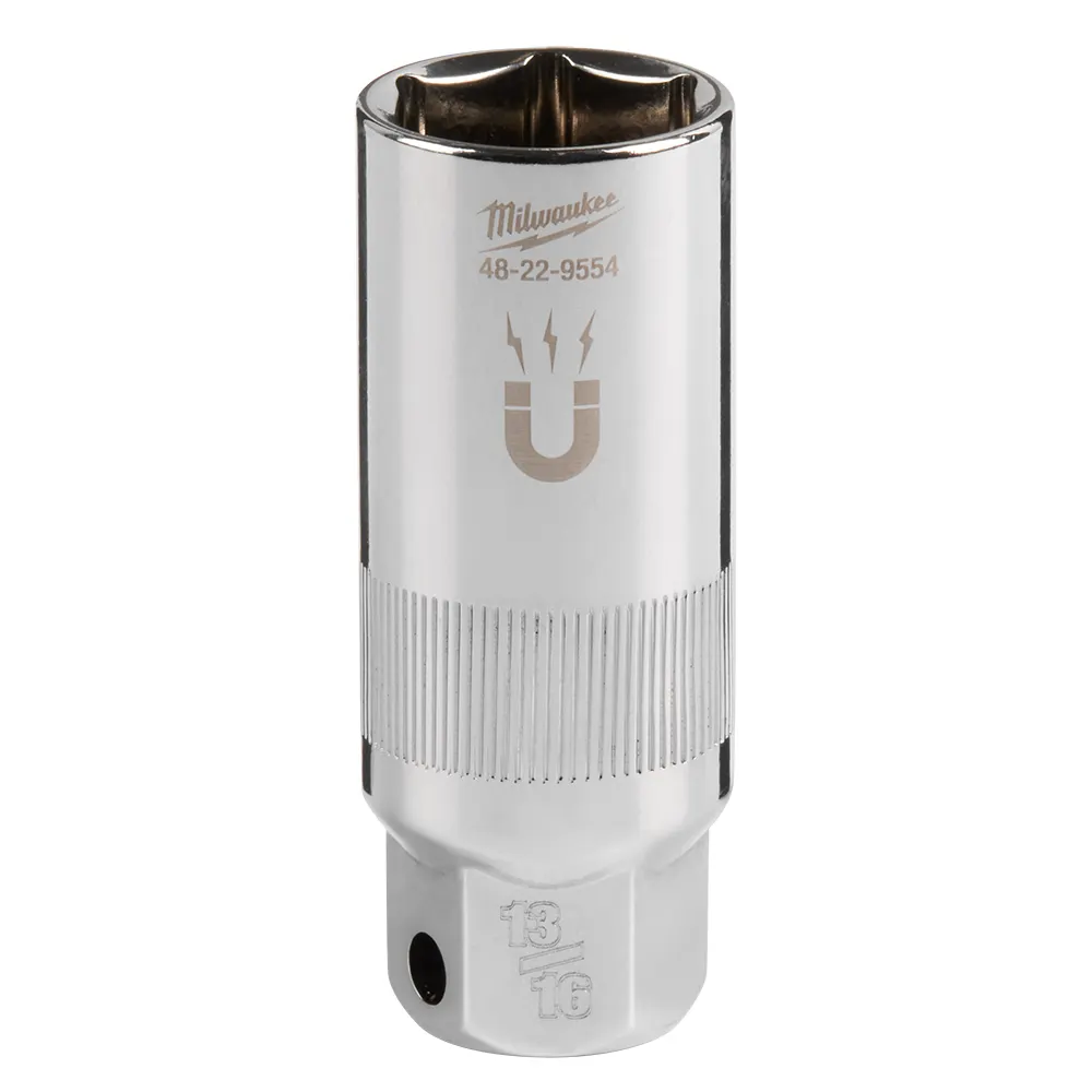 MILWAUKEE 3/8" Drive 3/16" Magnetic Spark Plug Socket 48229554