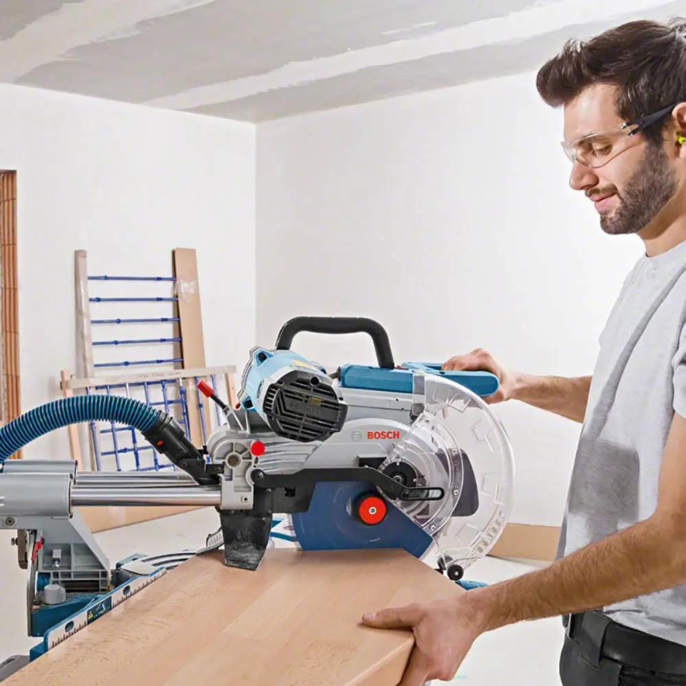 BOSCH 254mm 1800W Compound Mitre Saw 0601B22640