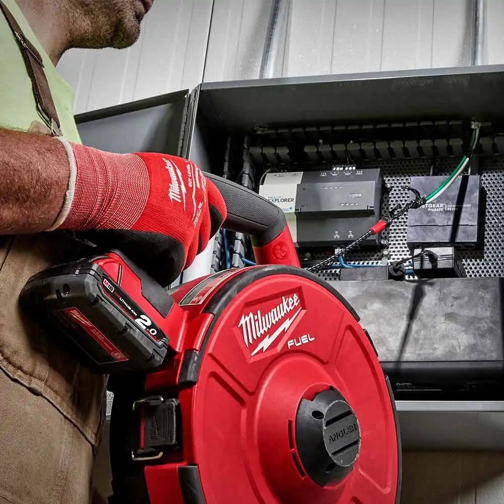 MILWAUKEE 18V FUEL Powered Fish Tape w. 30m Non-Conductive Cartridge Skin M18FPFT30-0