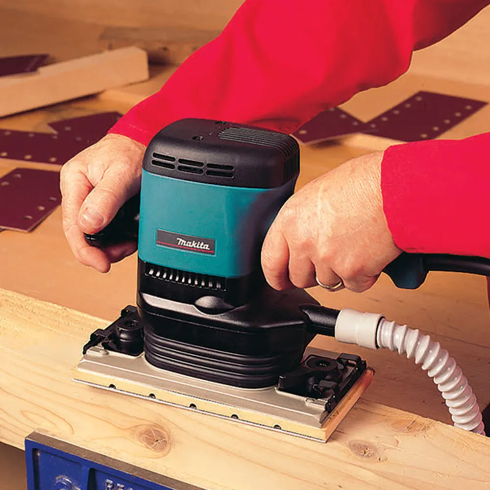 MAKITA 600W 5mm Orbital Sander 9046