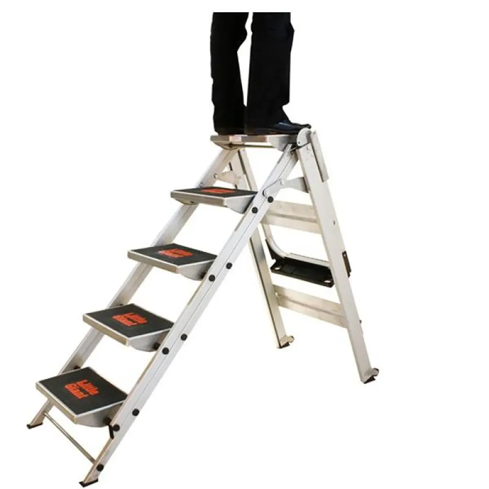 LITTLE GIANT Safety Step 5 With Bar 10510BA440