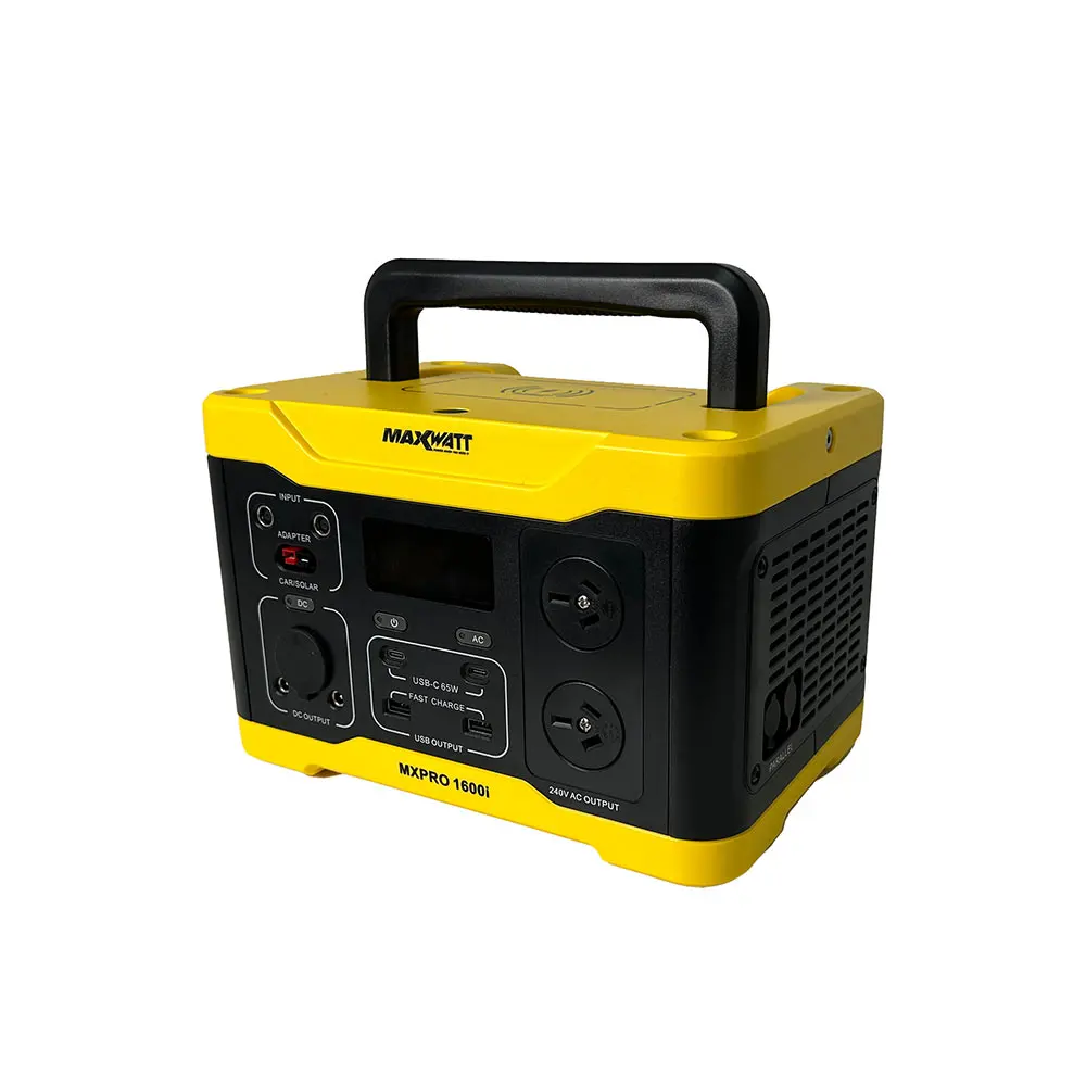 MAXWATT 800W Rated/1600W Peak Power Pro Series Portable Power Station & Carry Bag MXPRO1600I