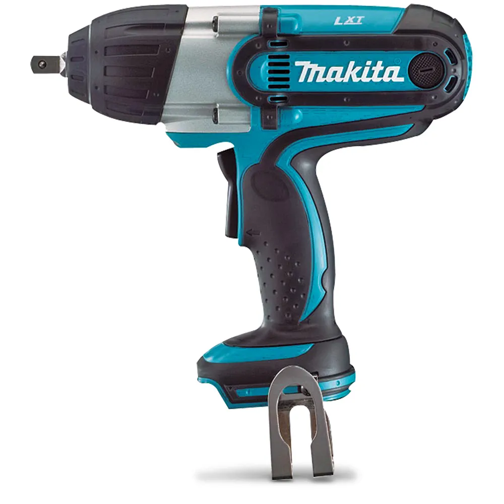 MAKITA 18V 3.0Ah Li-Ion Cordless 1/2inch Square Impact Wrench Kit DTW450RFE