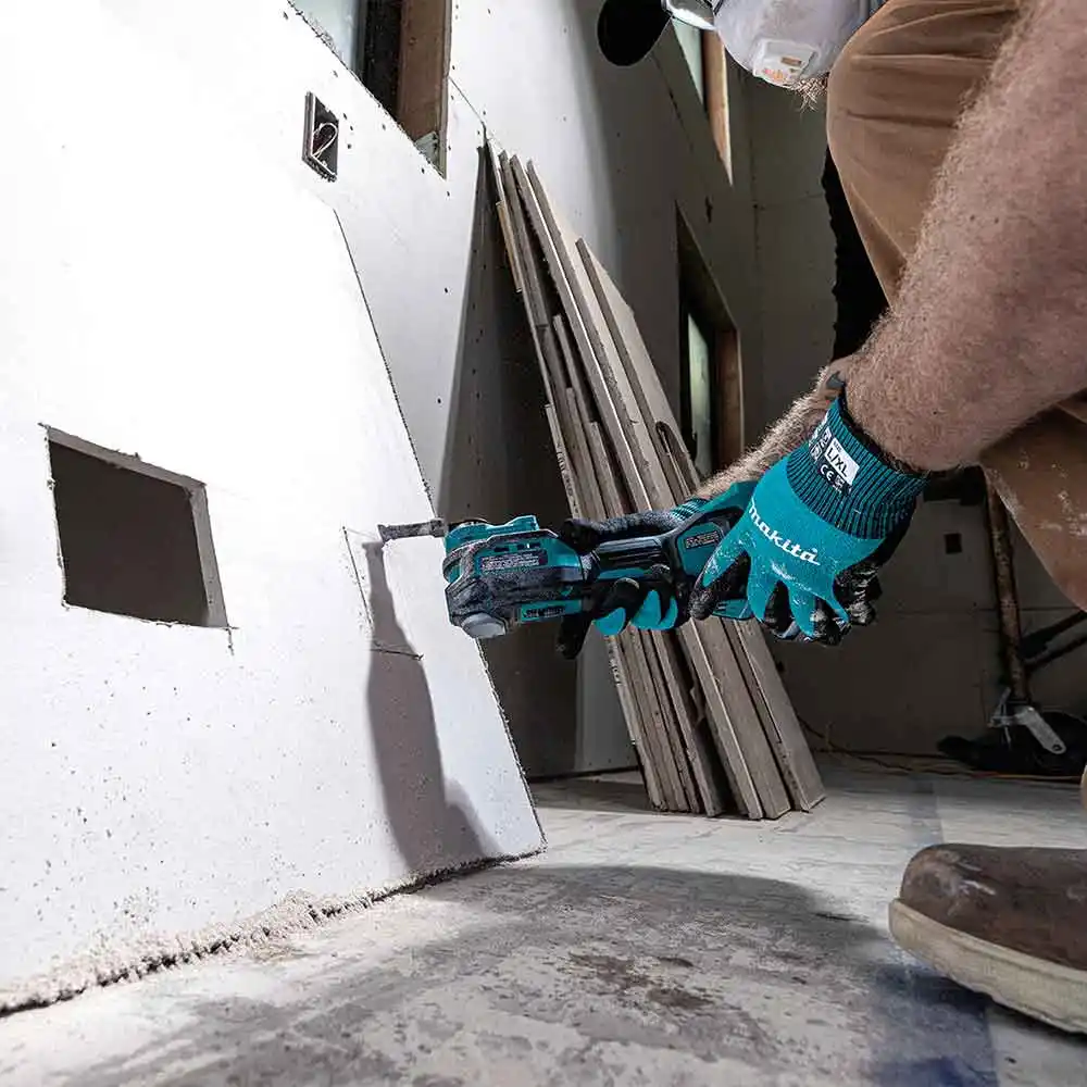 MAKITA 40V Max VSPD Starlock AVT Oscillating Multitool Skin TM001GZ
