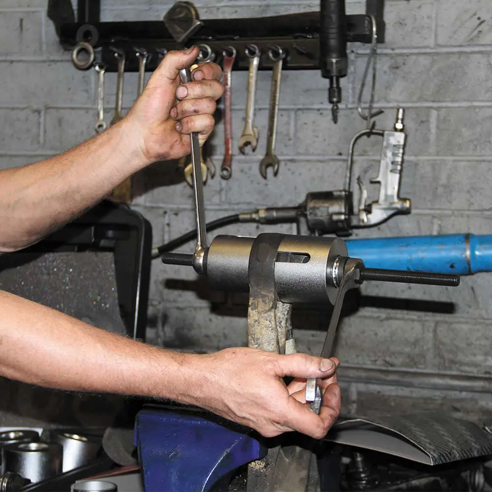 TOLEDO Universal Bearing & Bush Kit 311020