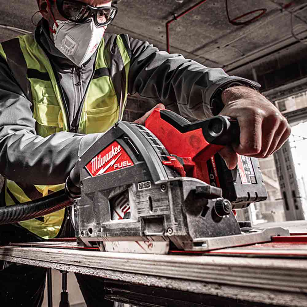 MILWAUKEE 18V FUEL 1 x 6.0Ah Track Saw Kit M18FPS55-601B