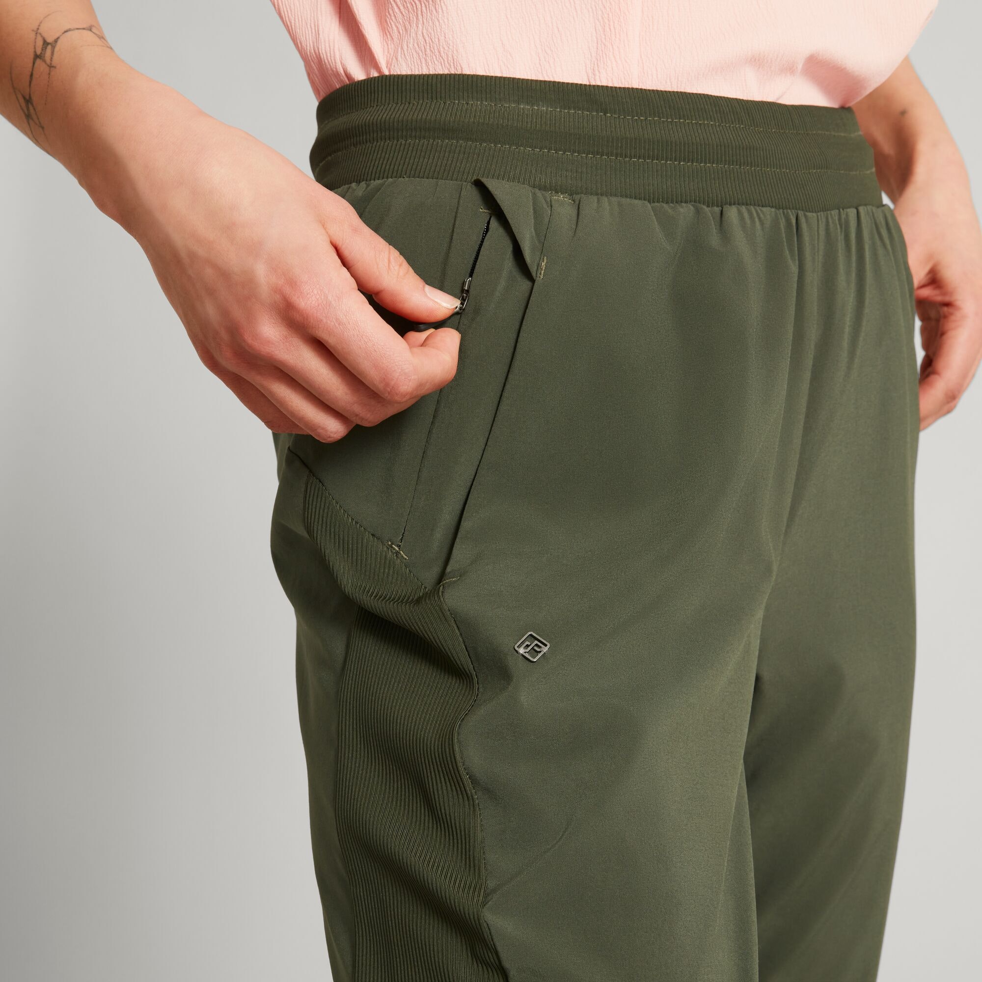 Kamana Women's Hybrid Joggers