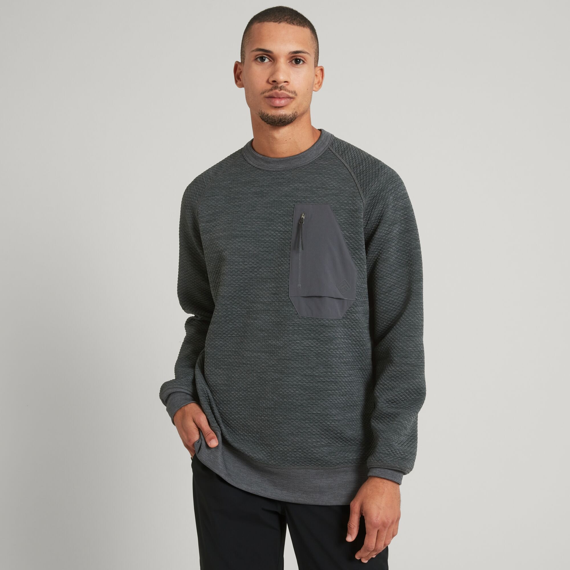 ULT-Hike Men's Crew Pullover