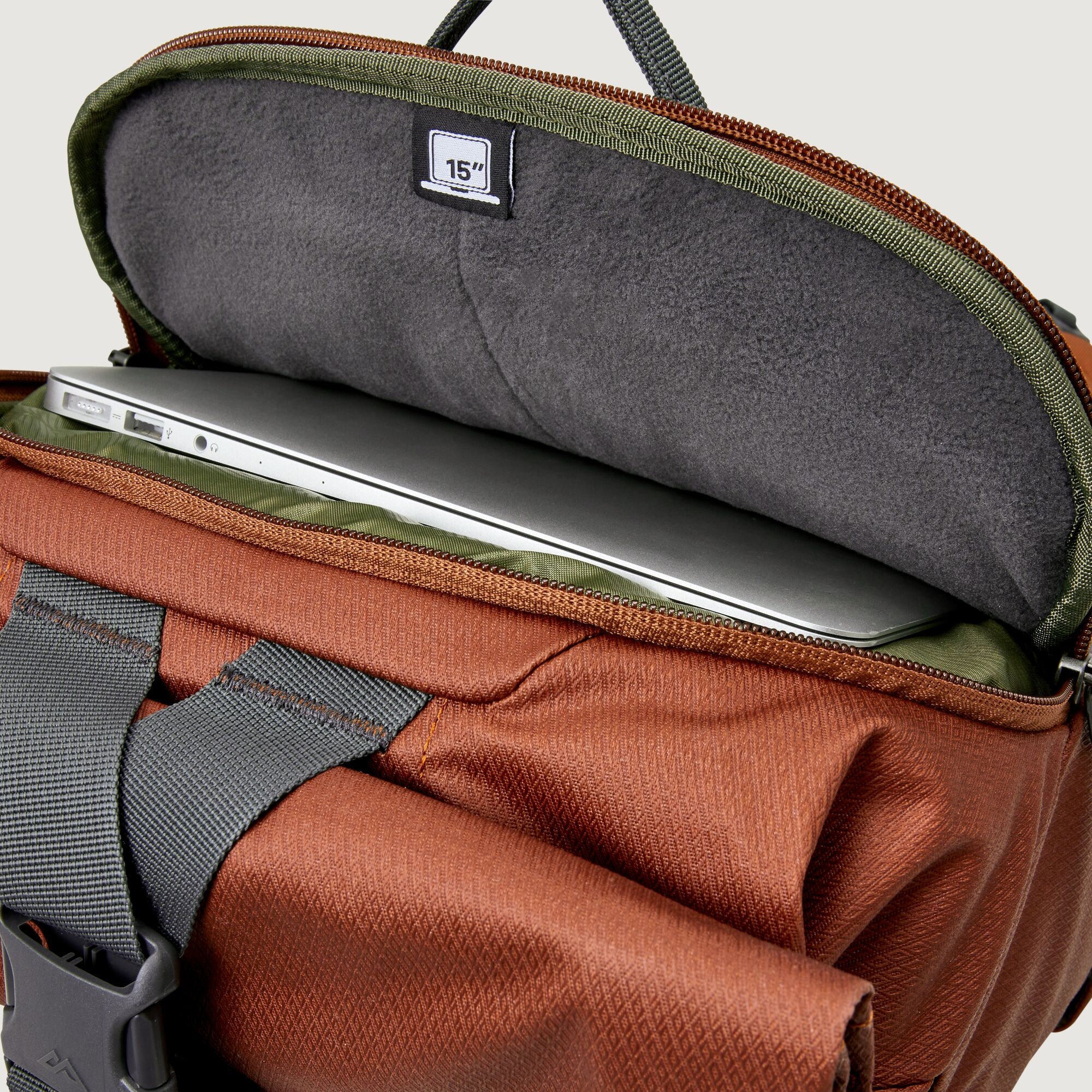 Moana Canvas Pack 22L