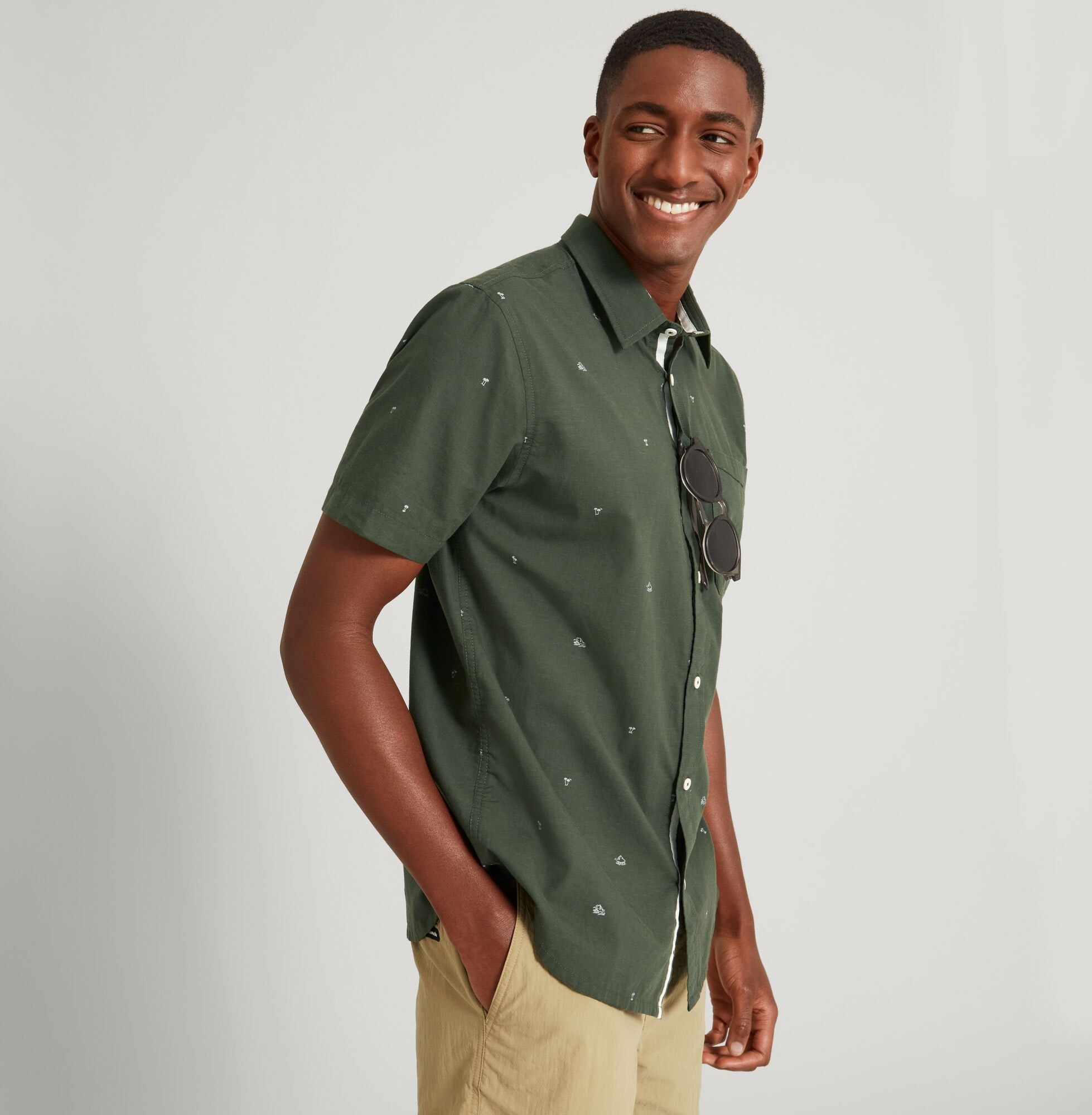 Cardeto Men's Short Sleeve Shirt