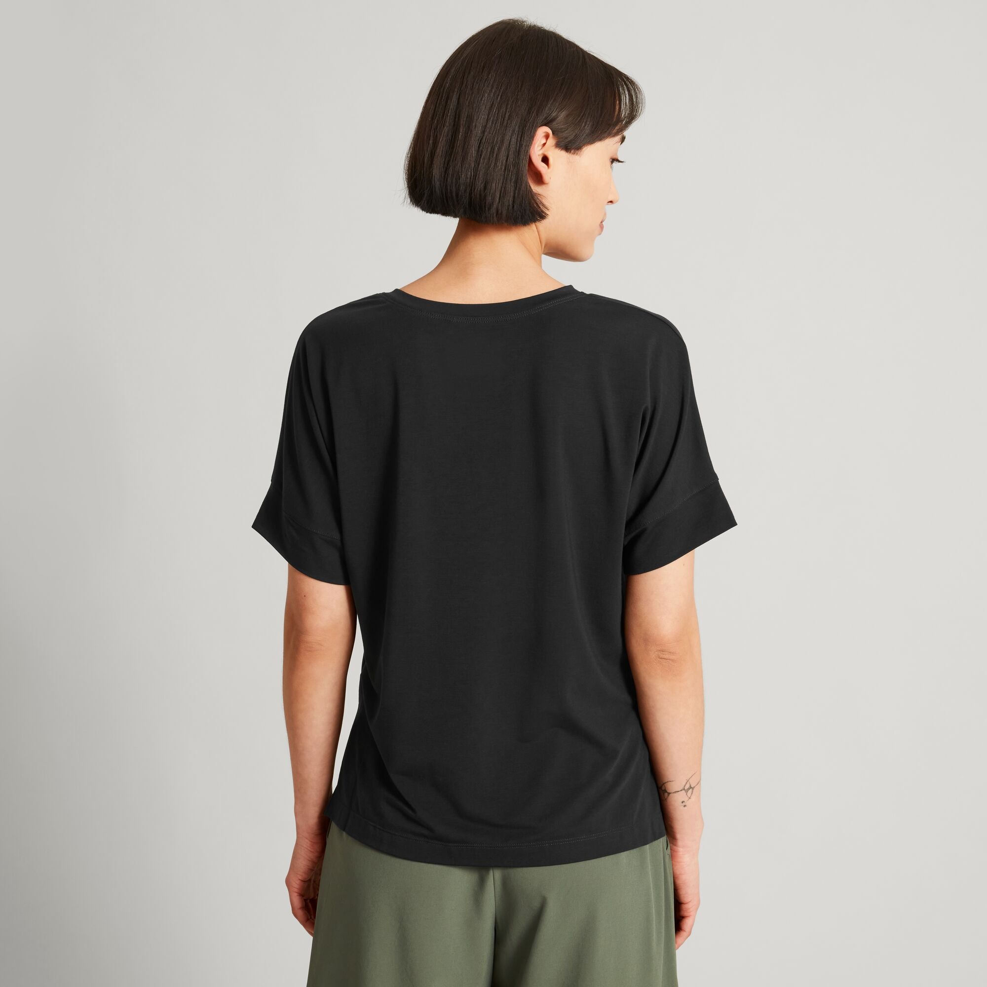 Kamana Women's Knit Top