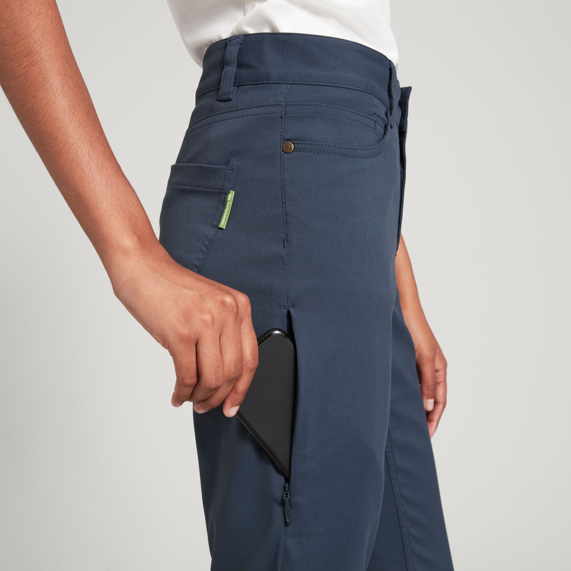Flight Women's Regular Pants