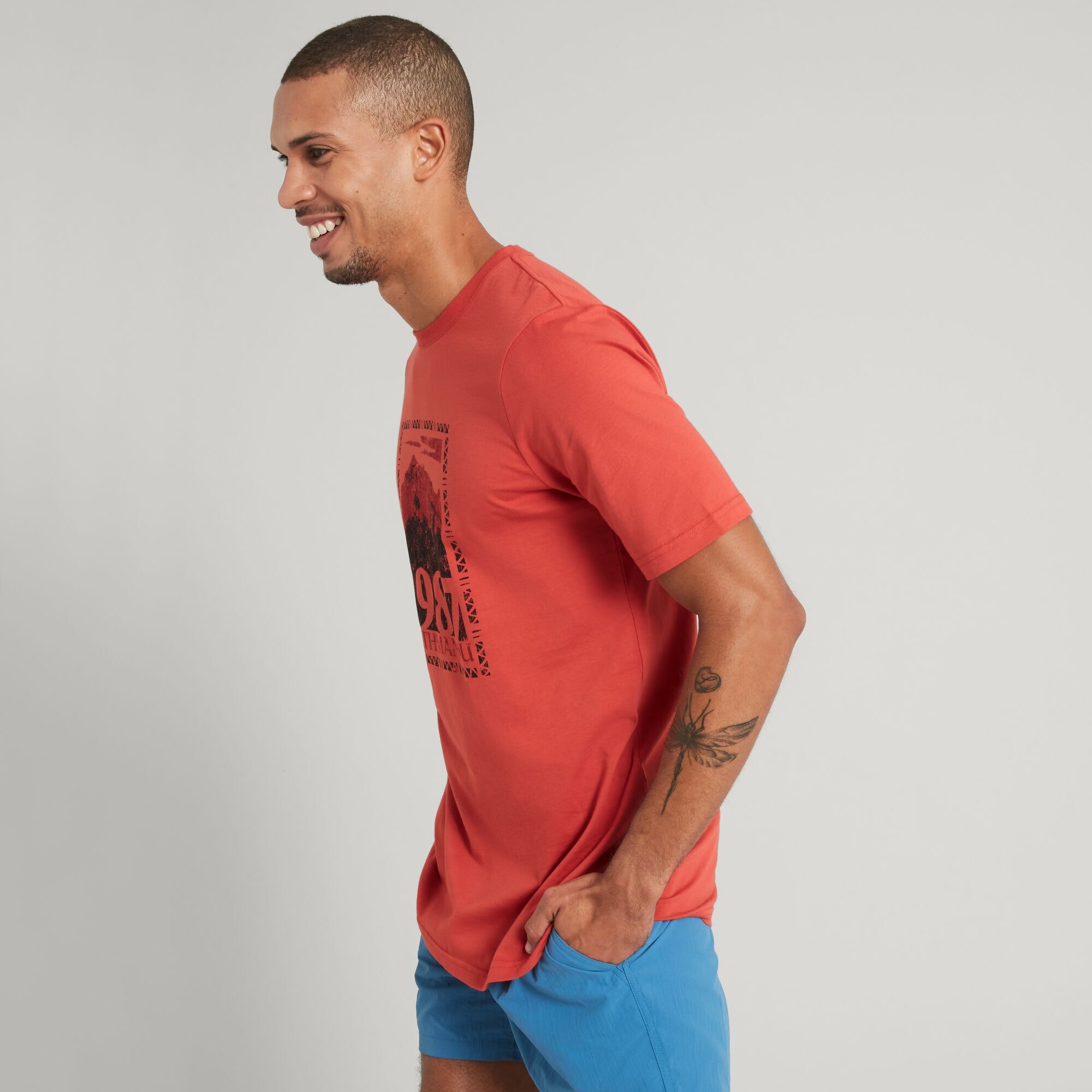 Men's Short Sleeve Mountain T-Shirt