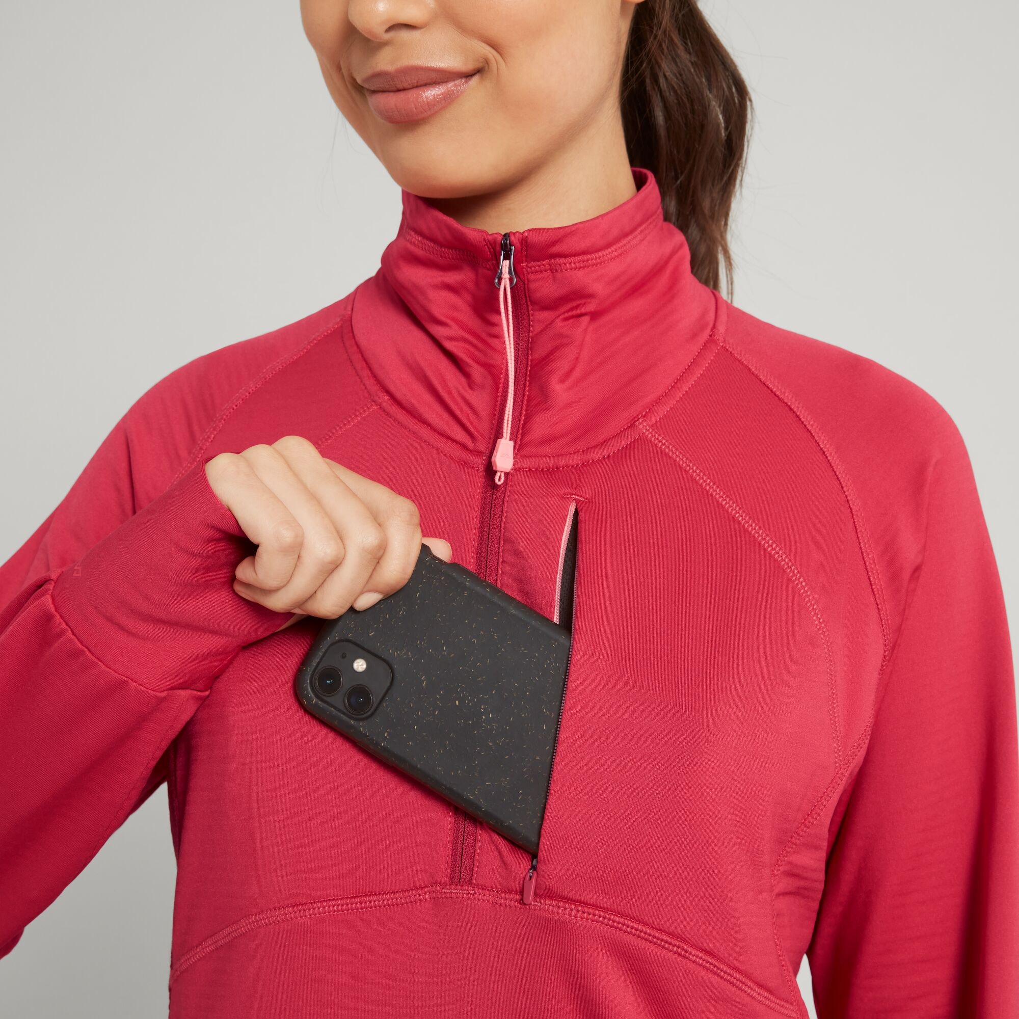 ULT-Hike Women's Quarter Zip Pullover