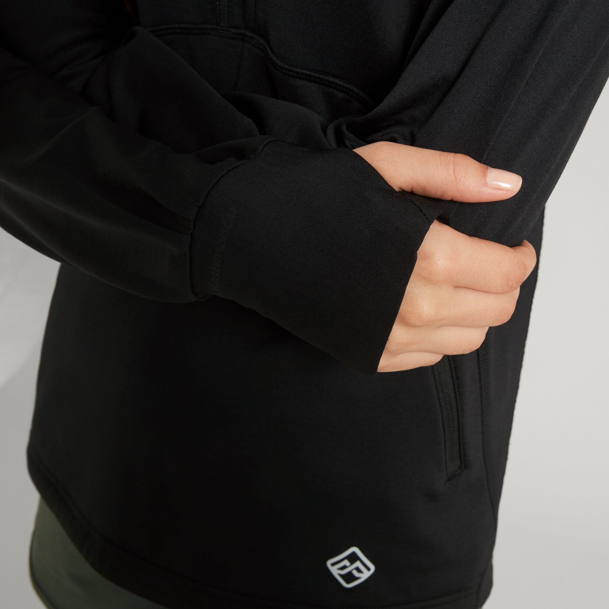 ULT-Hike Women's Quarter Zip Pullover