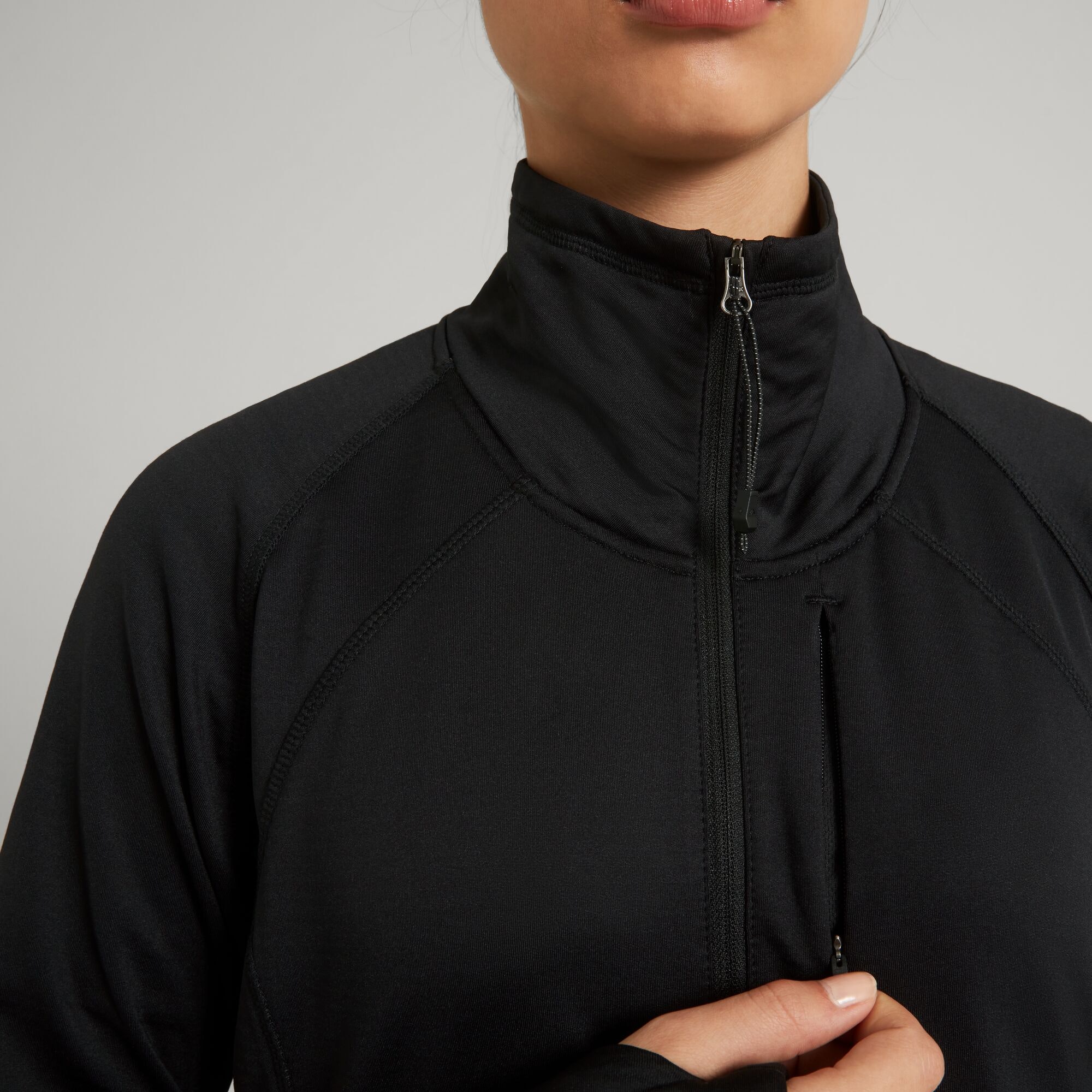 ULT-Hike Women's Quarter Zip Pullover
