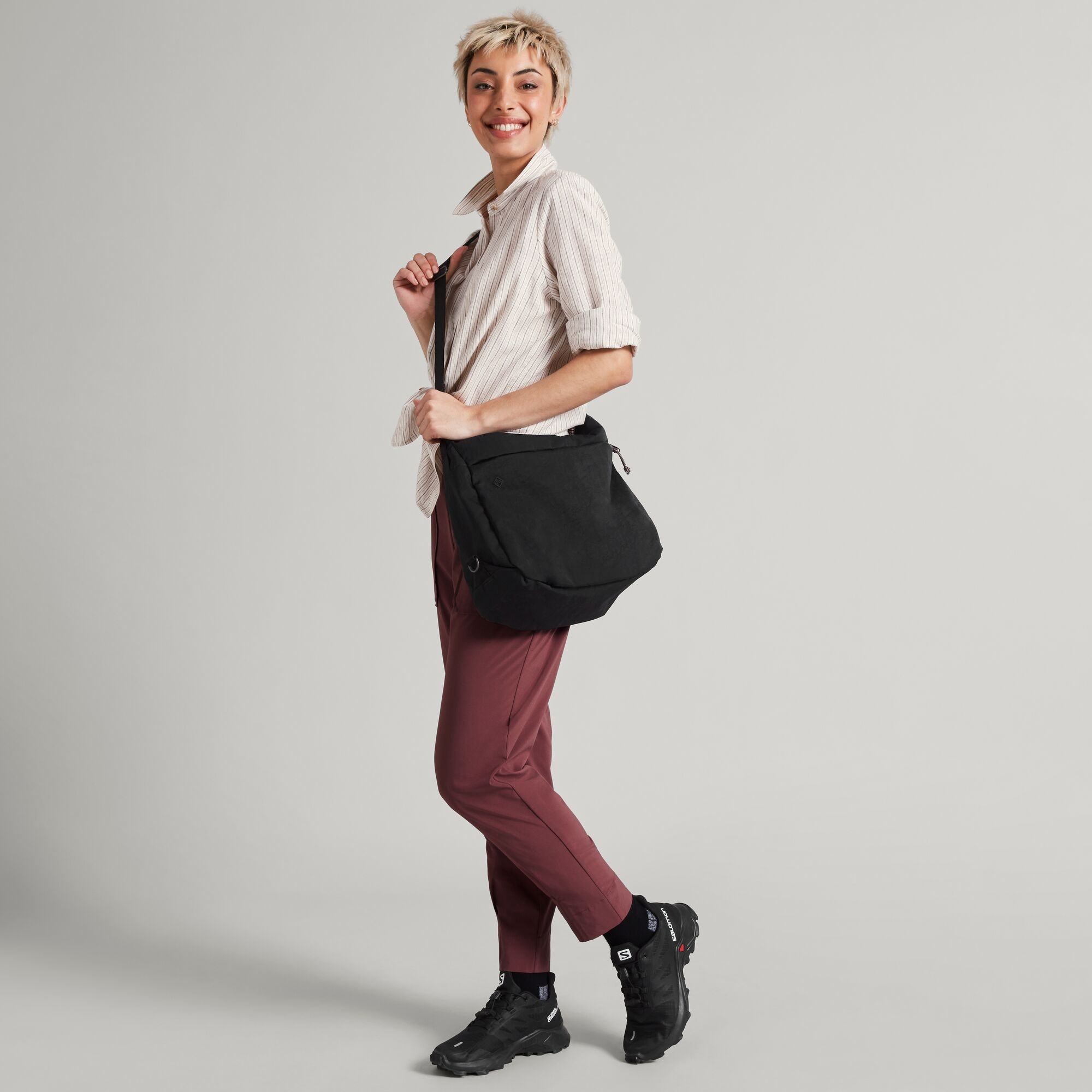 Kamana Shoulder Bag