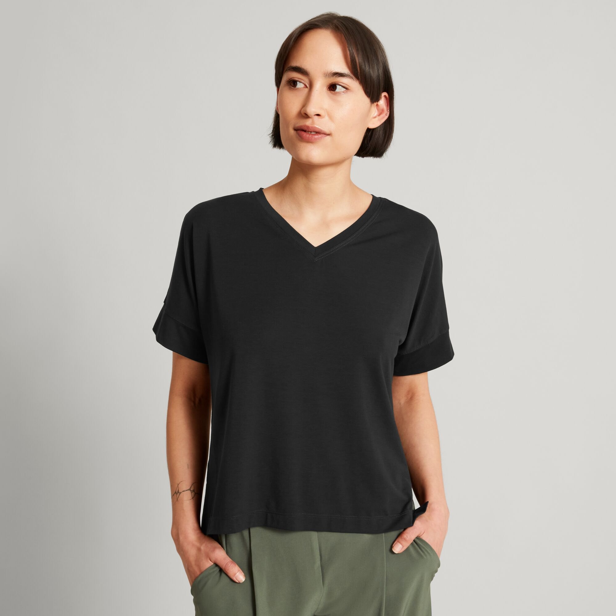 Kamana Women's Knit Top