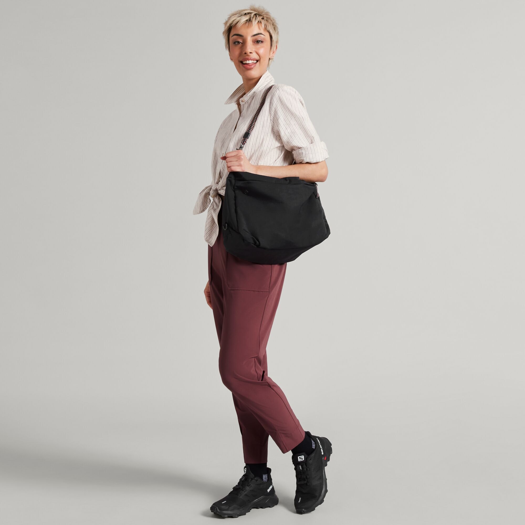 Kamana Shoulder Bag