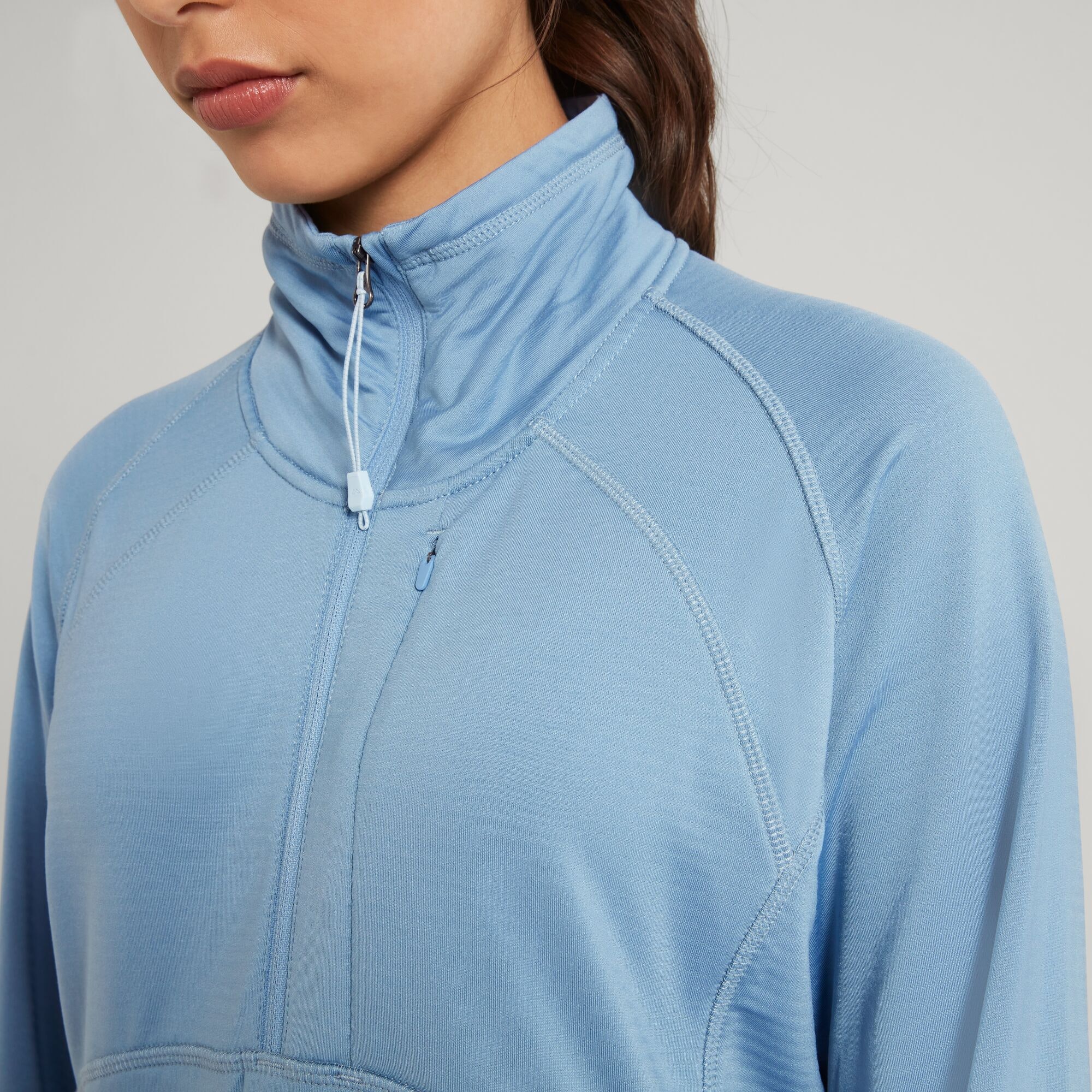 ULT-Hike Women's Quarter Zip Pullover