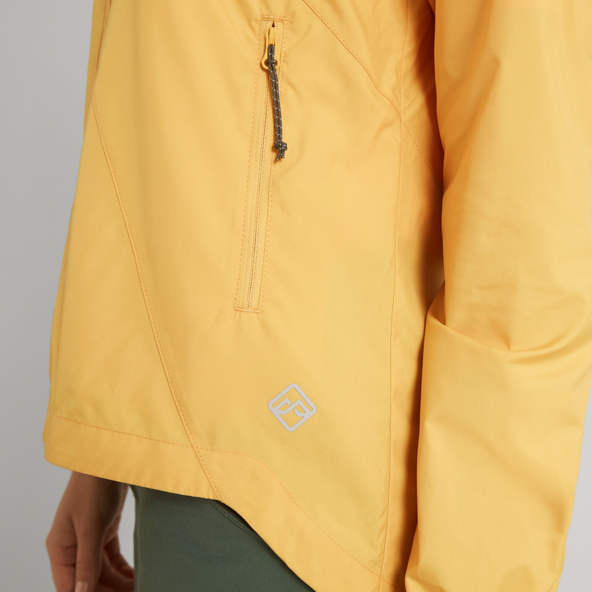 WND-Chaser Women's Windbreaker Jacket