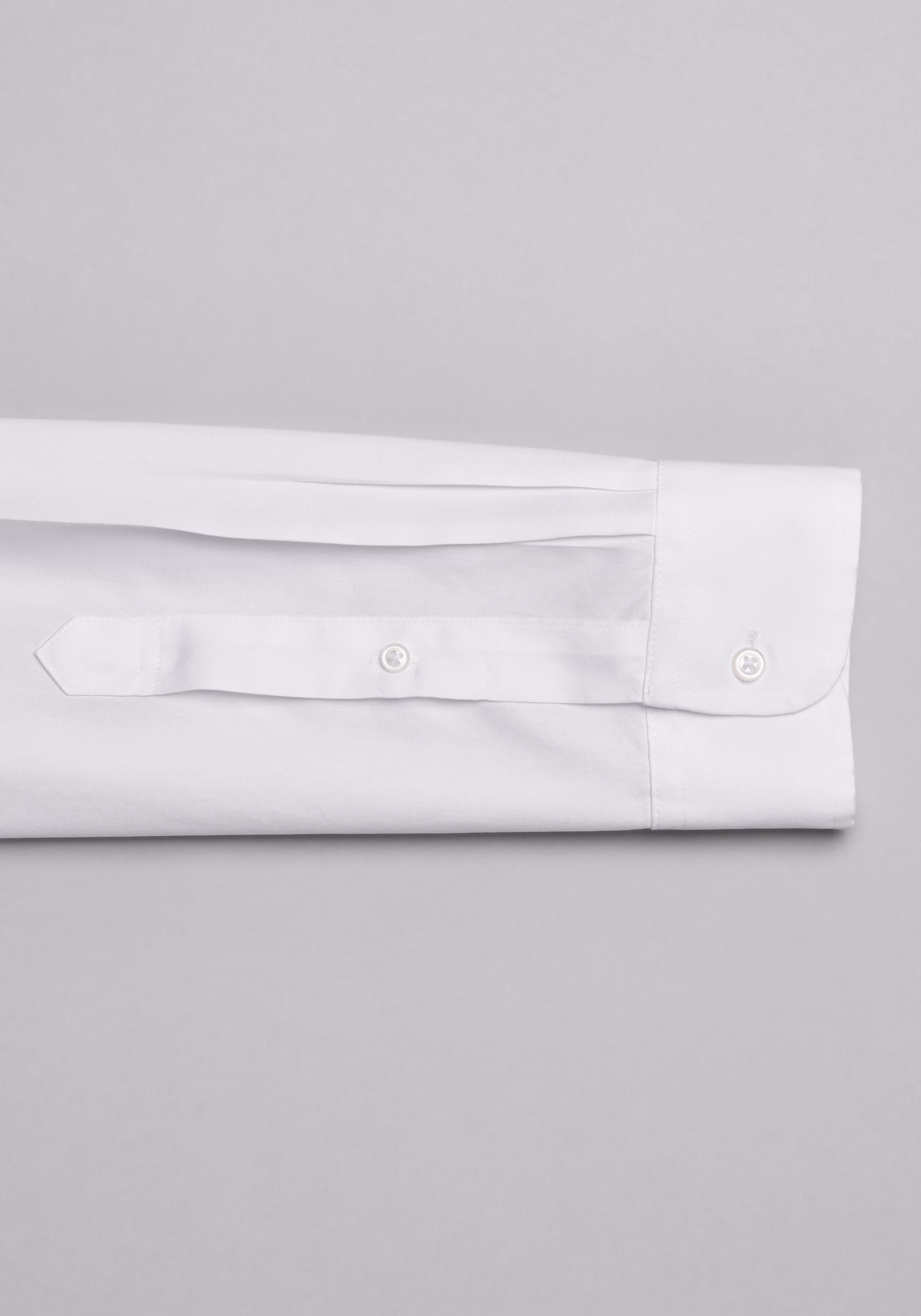 Traveler Collection Slim Fit Button-Down Collar Solid Dress Shirt