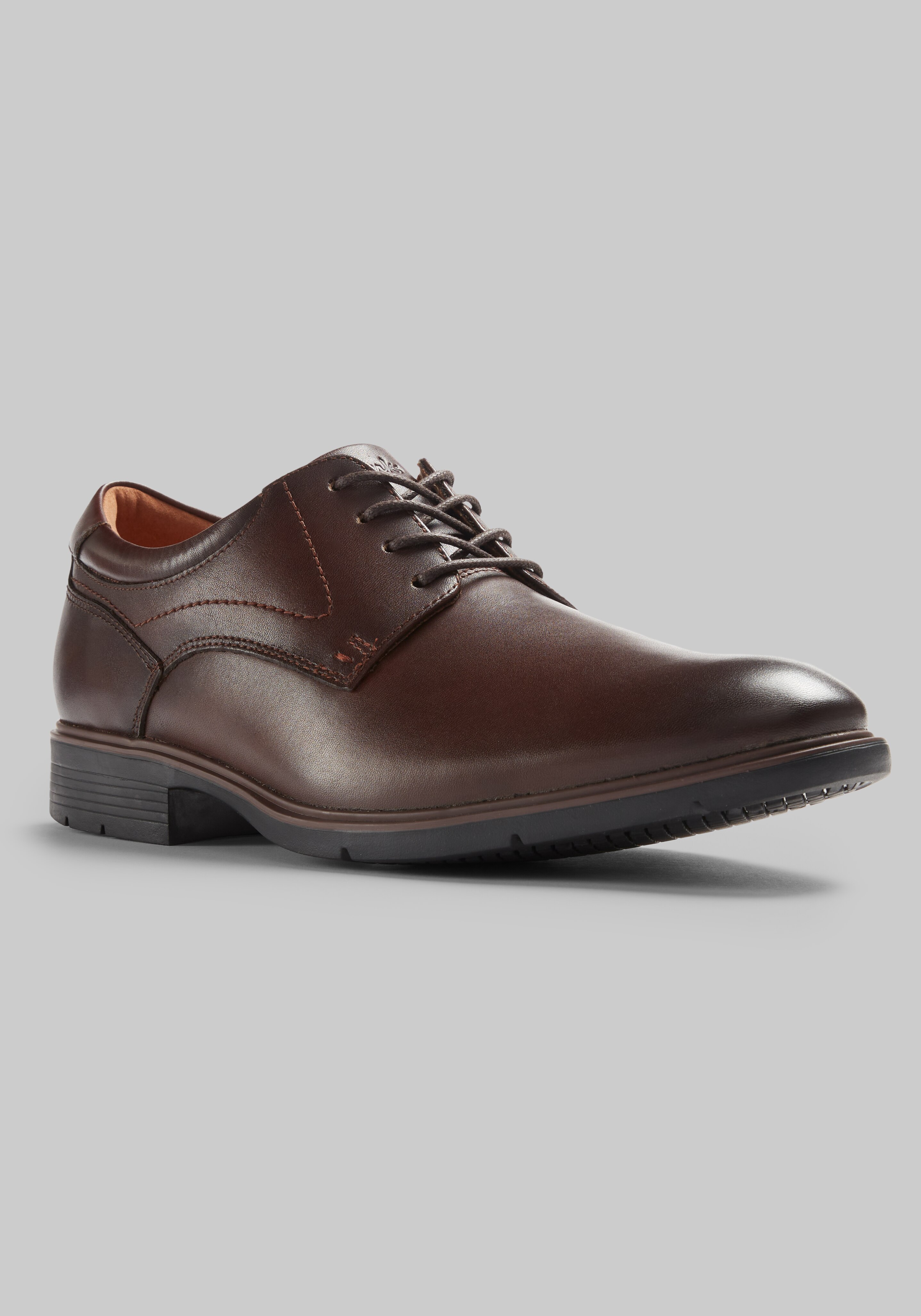 Clarks Eldredge Plain Toe Oxfords