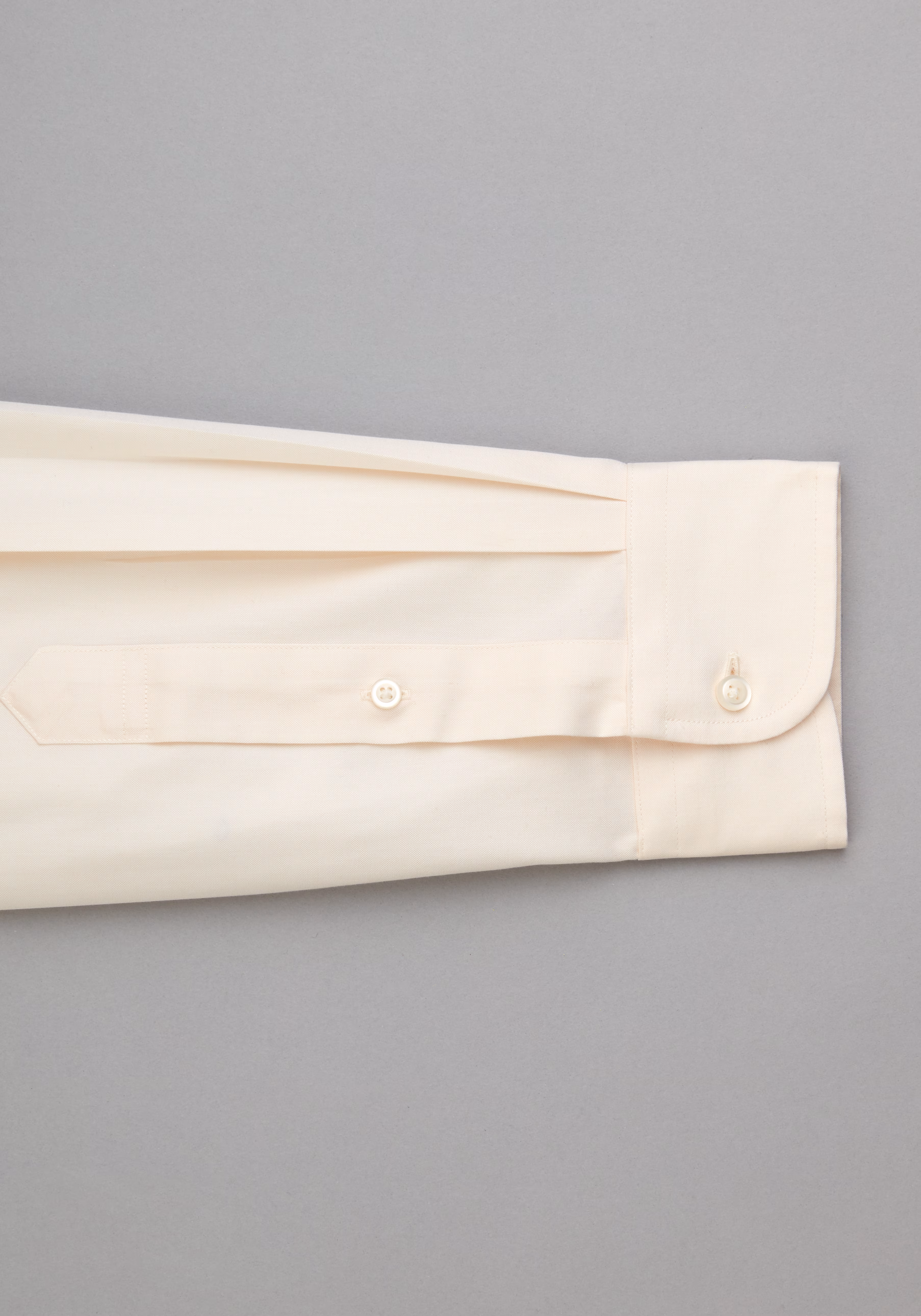 Traveler Collection Traditional Fit Point Collar Dress Shirt - Big & Tall