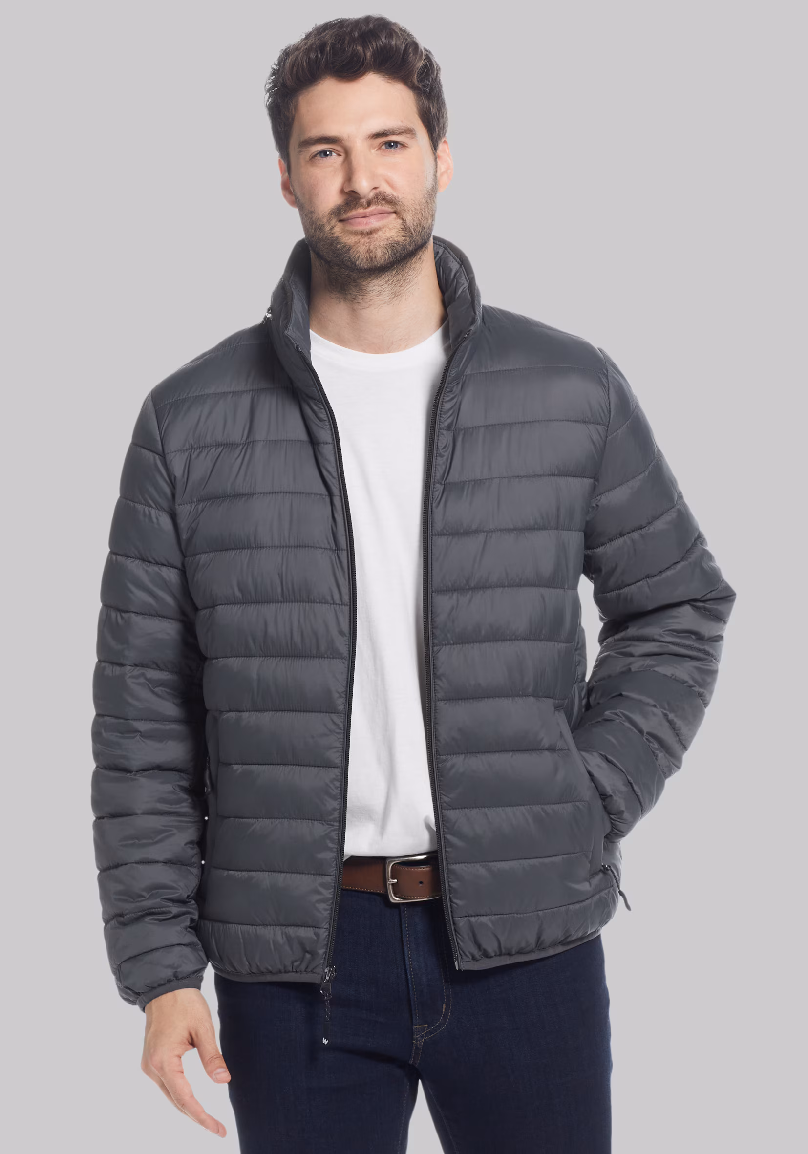Weatherproof Modern Fit Pillow Pac Puffer Jacket
