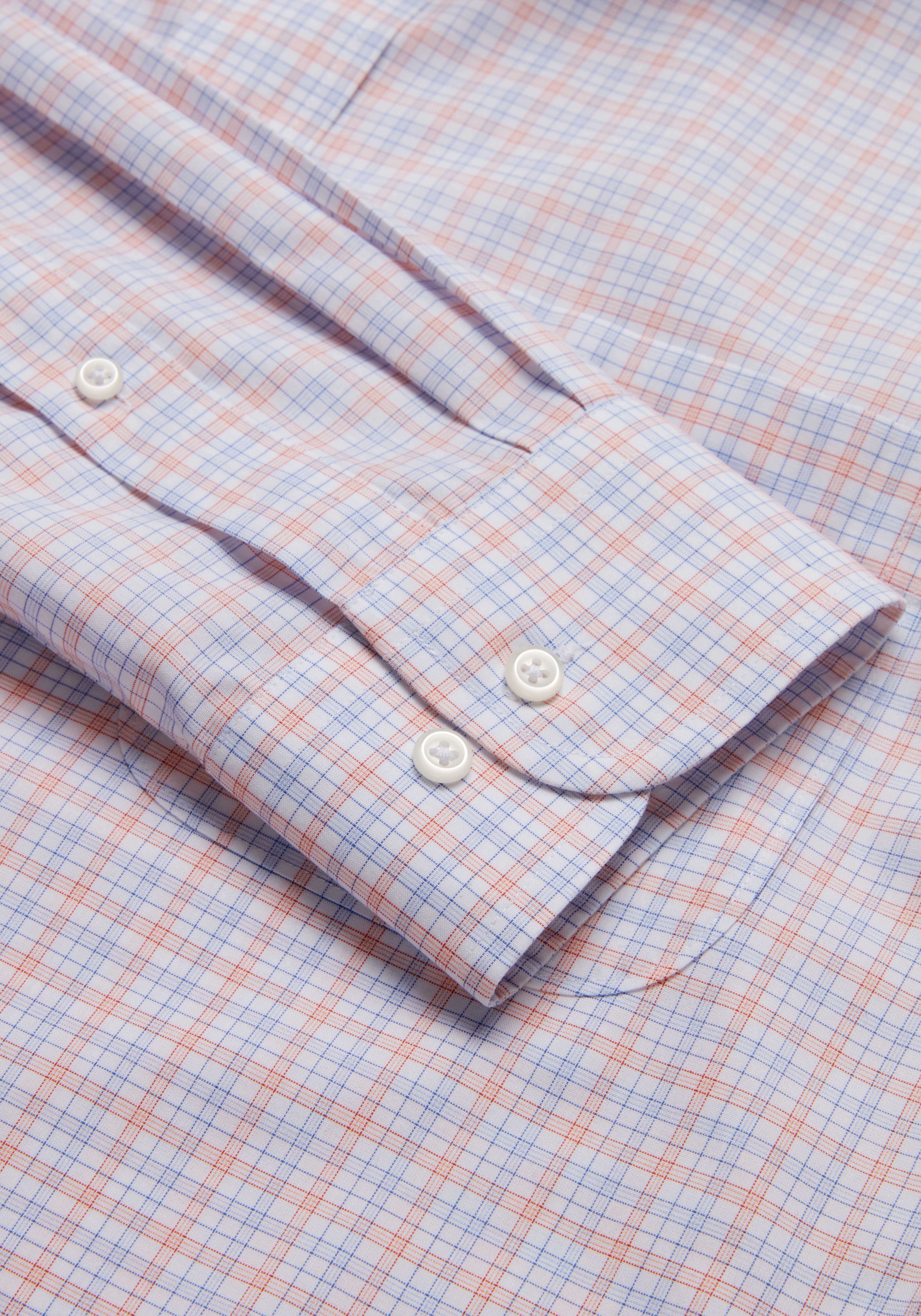 Traveler Collection Tailored Fit Spread Collar Plaid Dress Shirt