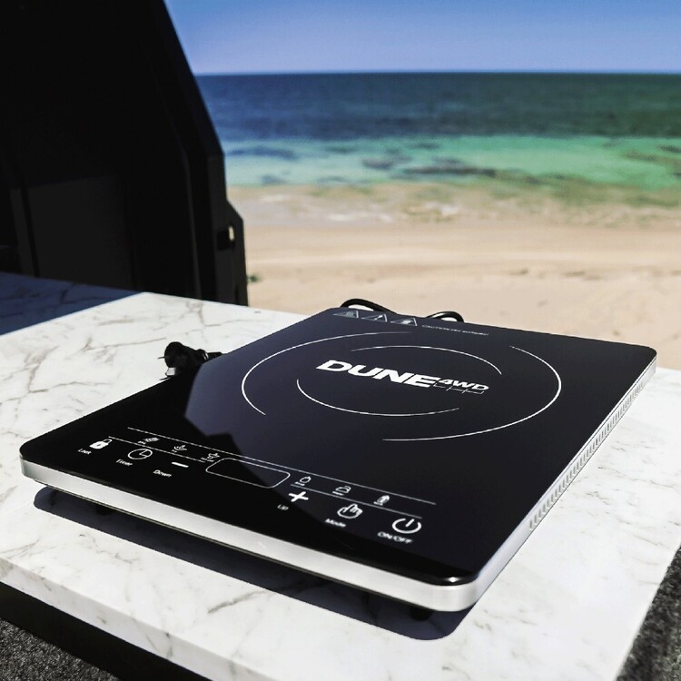 Dune 4WD 220-240V Induction Cooker Black