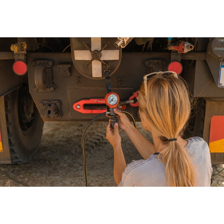 MAXTRAX Indeflate Black