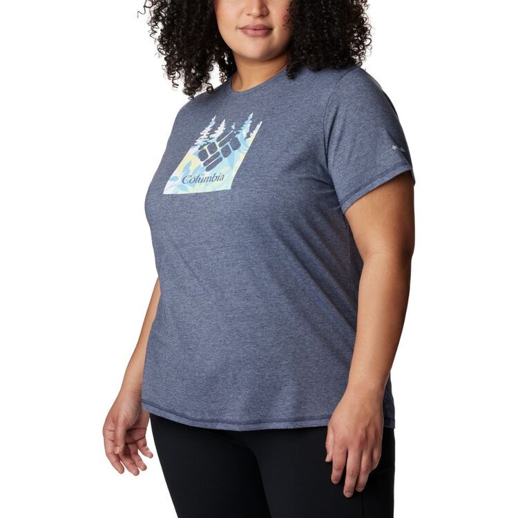 Columbia Women's Plus Size Sun Trek Tee Nocturnal / Swirl Graphic