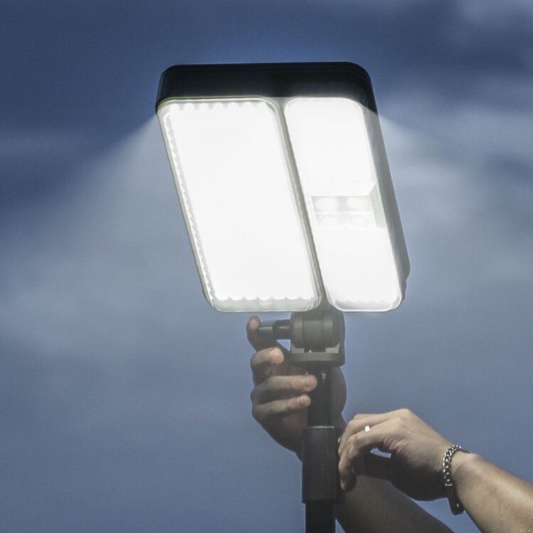 Dorcy 3000 Lumen Galaxy Solar Recharge Camp Light Multicoloured 3000 Lumens