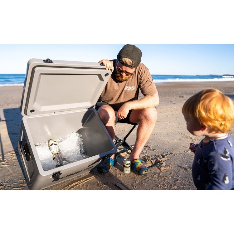 Dune 4WD Heavy Duty 70L Icebox