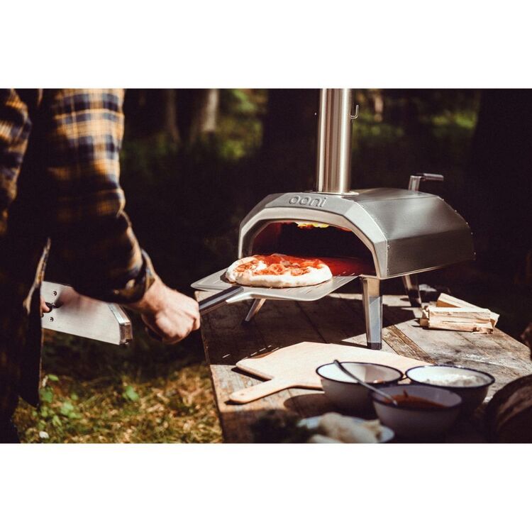 Ooni Karu 12 Multi Fuel Pizza Oven