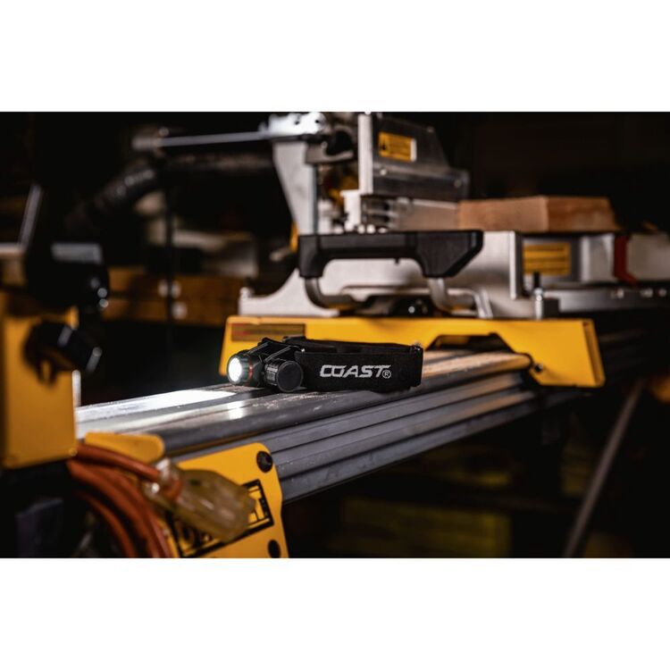 COAST Rechargeable Pure Beam Focusing LED Headlamp 400 Lumens Black