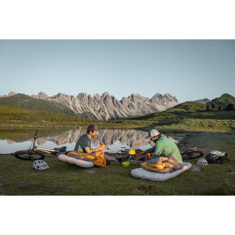 Sea To Summit Spark II Ultralight -2° Sleeping Bag Regular Cream Dark Grey & Yellow