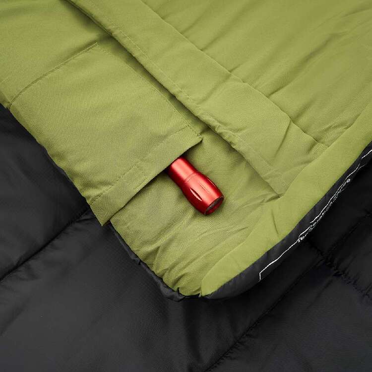 Oztent Bowen XL 1° Sleeping Bag Black/Green Black & Green