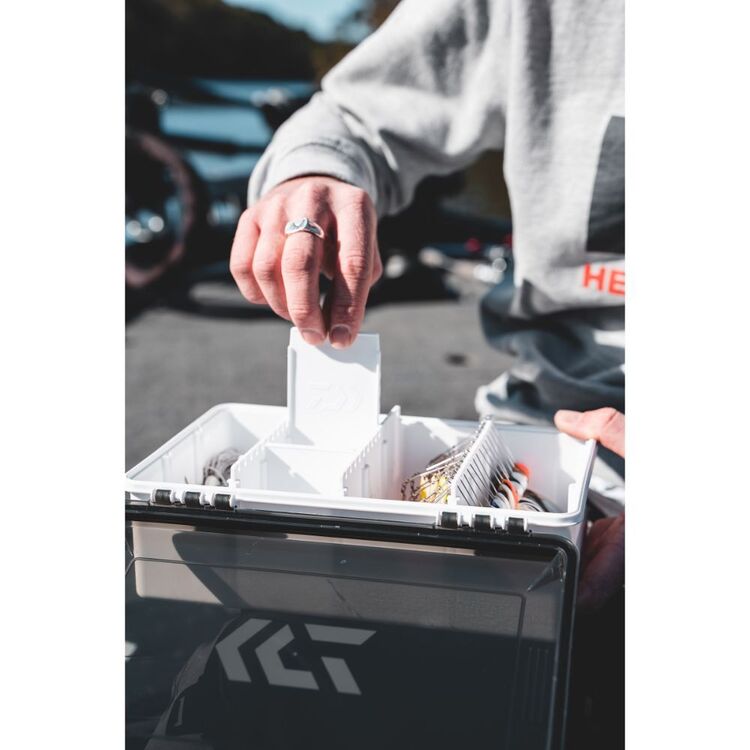 Daiwa D-Box Deep Medium Tackle Storage Smoke Deep