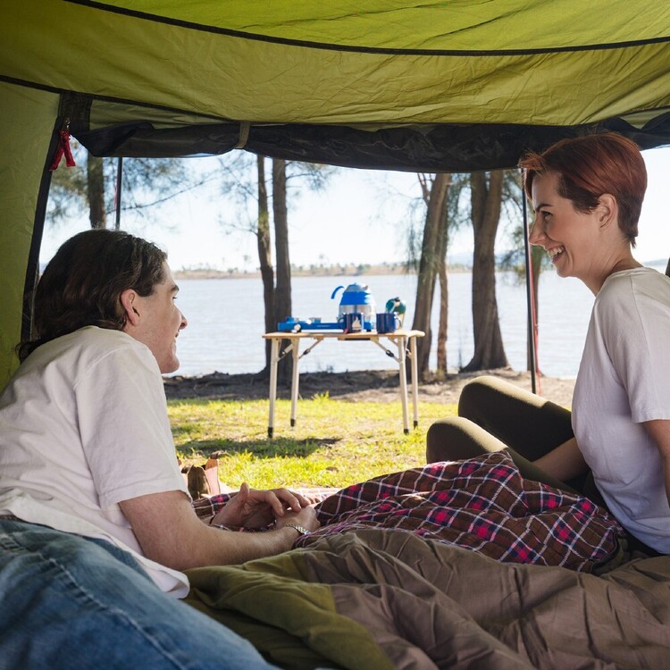 Oztrail Fast Frame 3 Person Tent Green