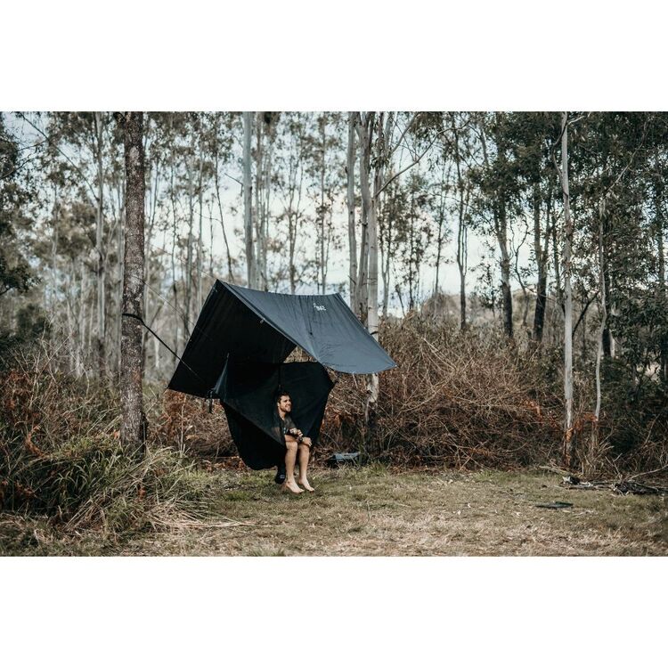 Nakie Recycled Ultra Light Rain Tarp Black