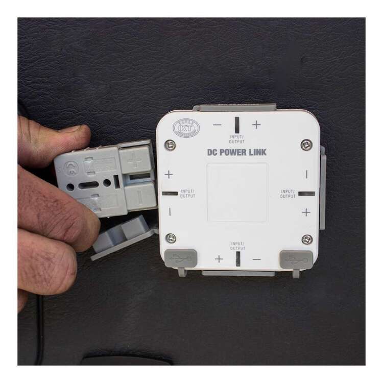 KT Cables DC Power Link 4 Way Connector White